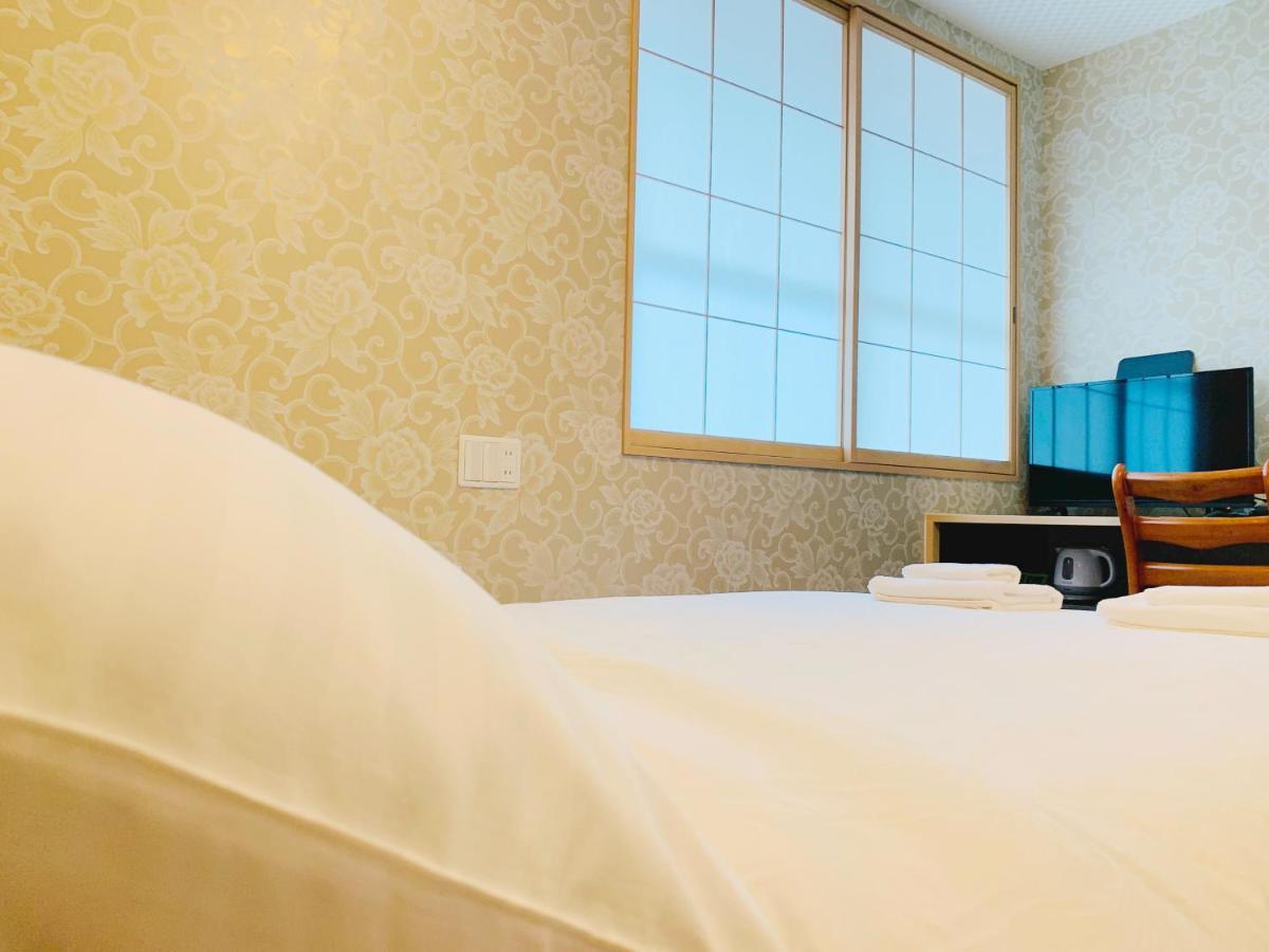Allcomein Hotel Akihabara Токіо Екстер'єр фото